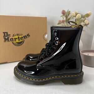 Dr Martens 1460 Patent Lamper Leather Lace Up Combat Boots Black Women 6 NWB